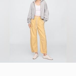 GAP Women's Yellow Barrel Pull On Pants Xl